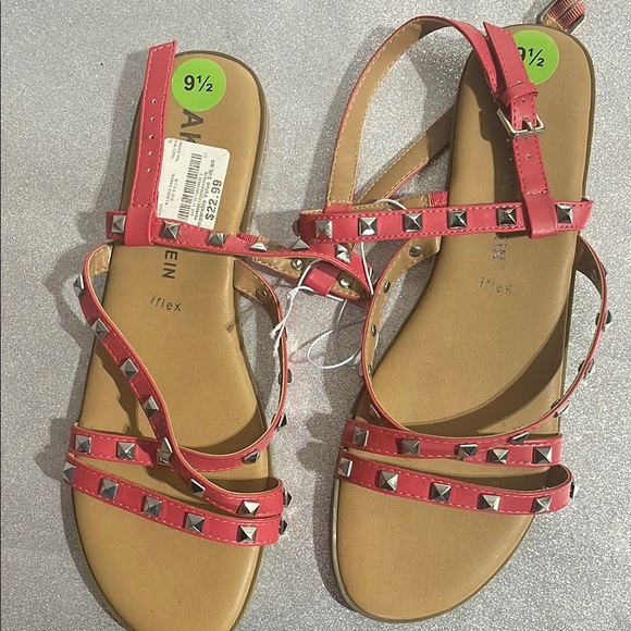 Calvin Klein Women's Pink Sandals - Picture 1 of 4